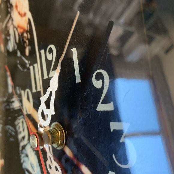 Vintage Elvis Presley King Lives Guitar Shaped Clock Wood Lacquered 32" X 11" - Picture 4 of 10